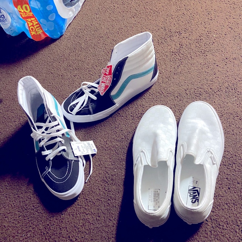 Men brand new vans